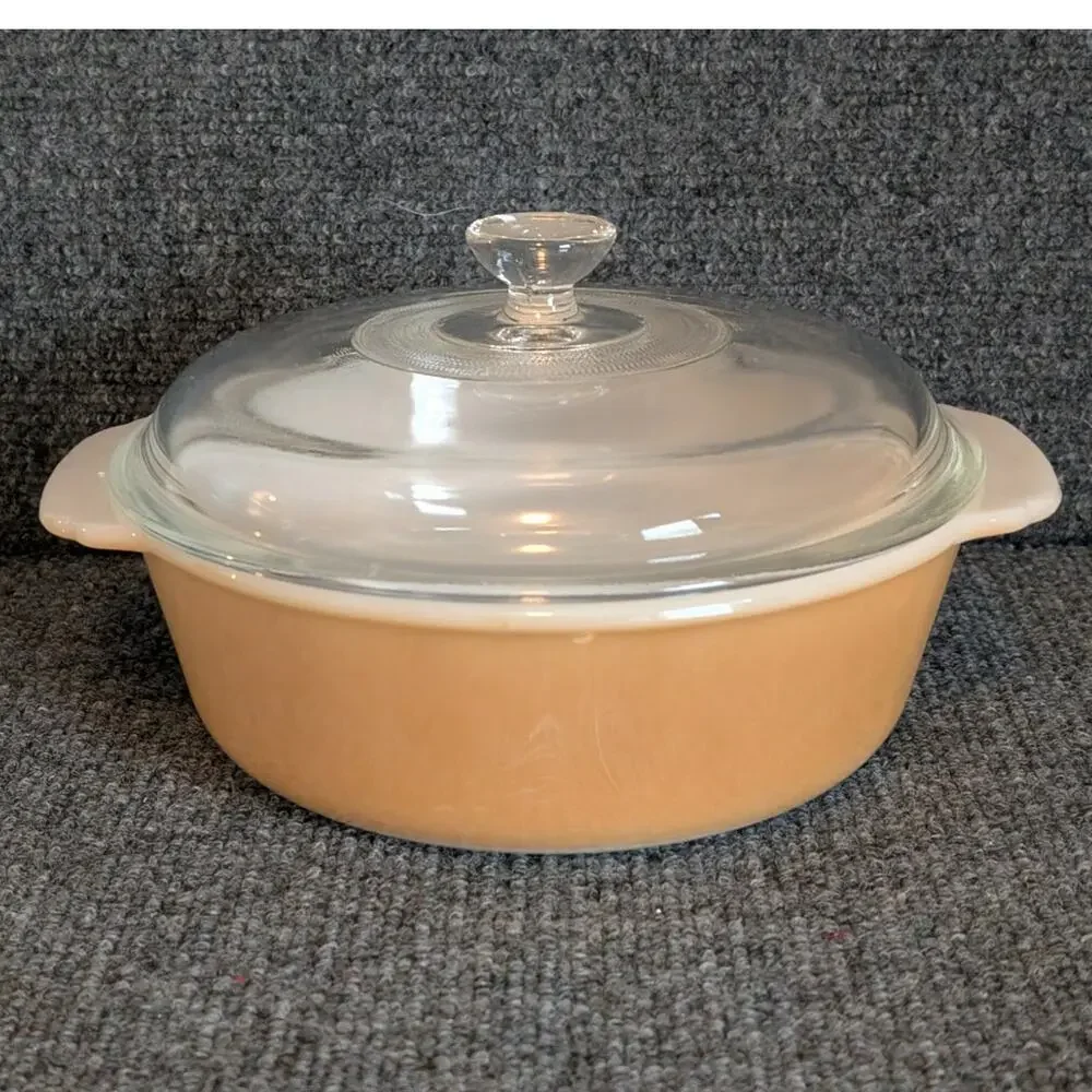 Vtg Anchor Hocking Fire King 447 Peach Lustre 1.5 Quart Casserole Dish W/ Lid